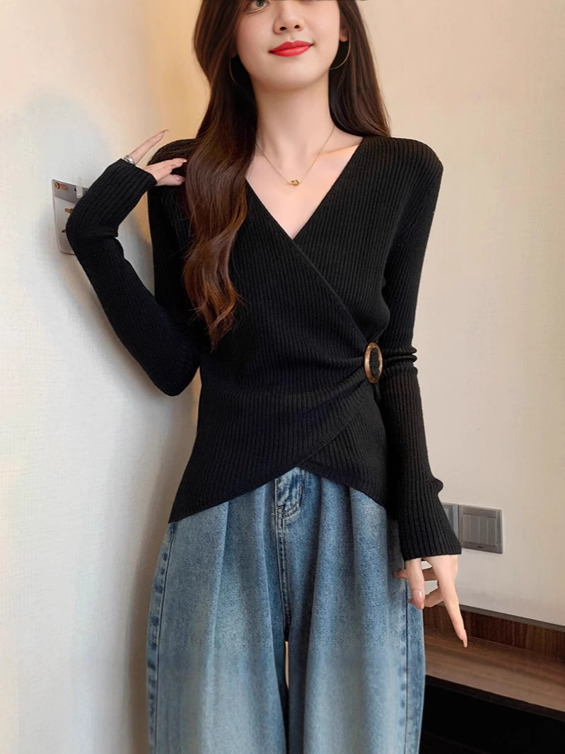 Thin V-neck Slim-fit - Image 3