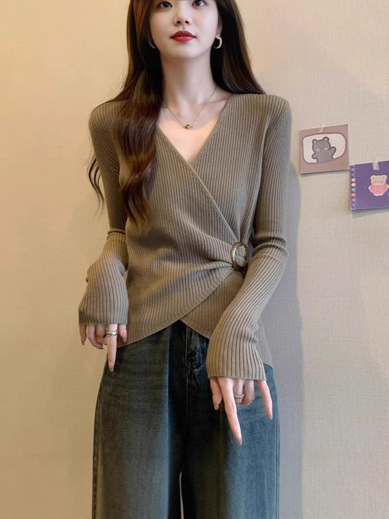 Thin V-neck Slim-fit - Image 4