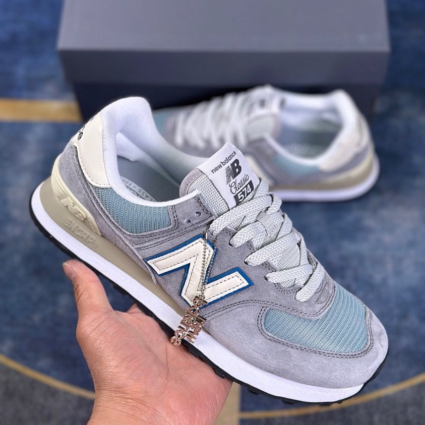 Pure Original Sneaker - Image 4