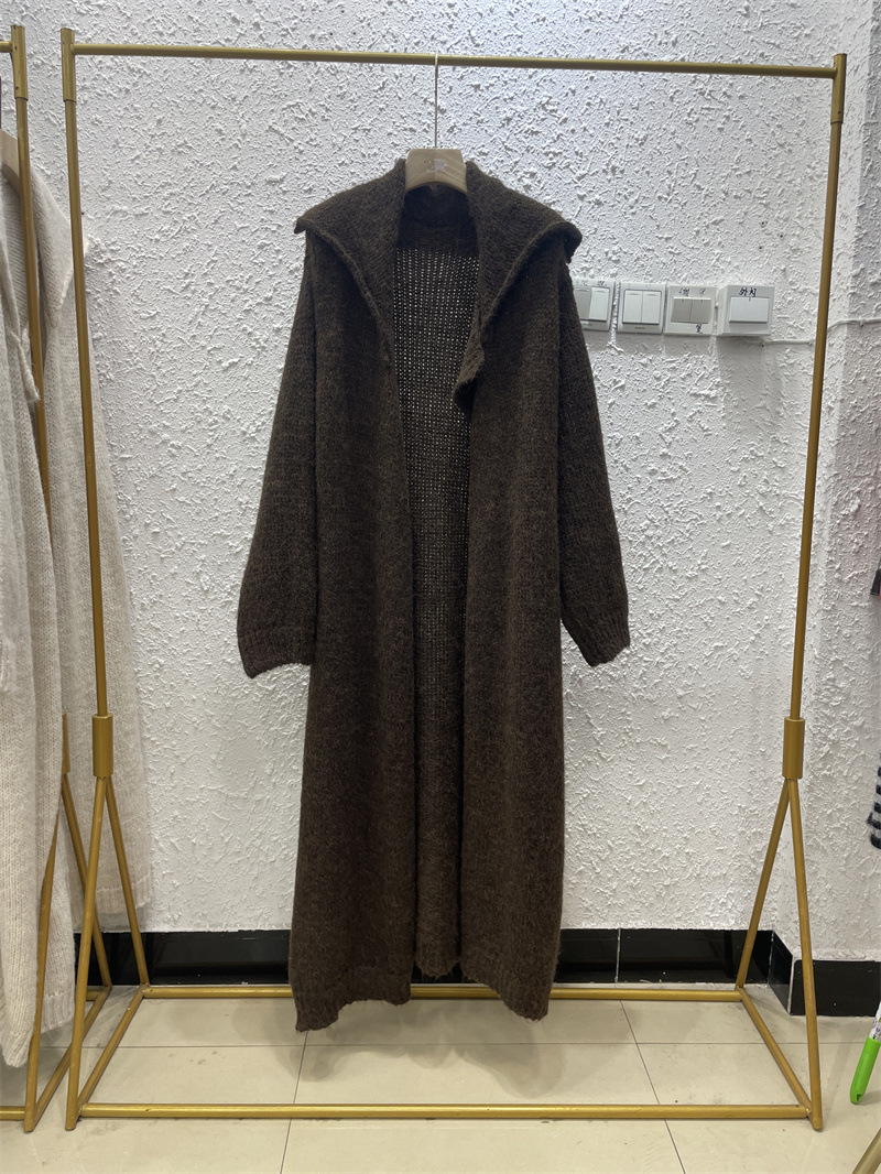 Lazy Style 2025 Autumn and Winter New Korean Style Long Elegant Knitted Cardigan Sweater Women's Long Design Outer Wear - Image 2